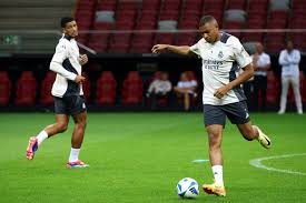 曾经有位资 曾经有位资